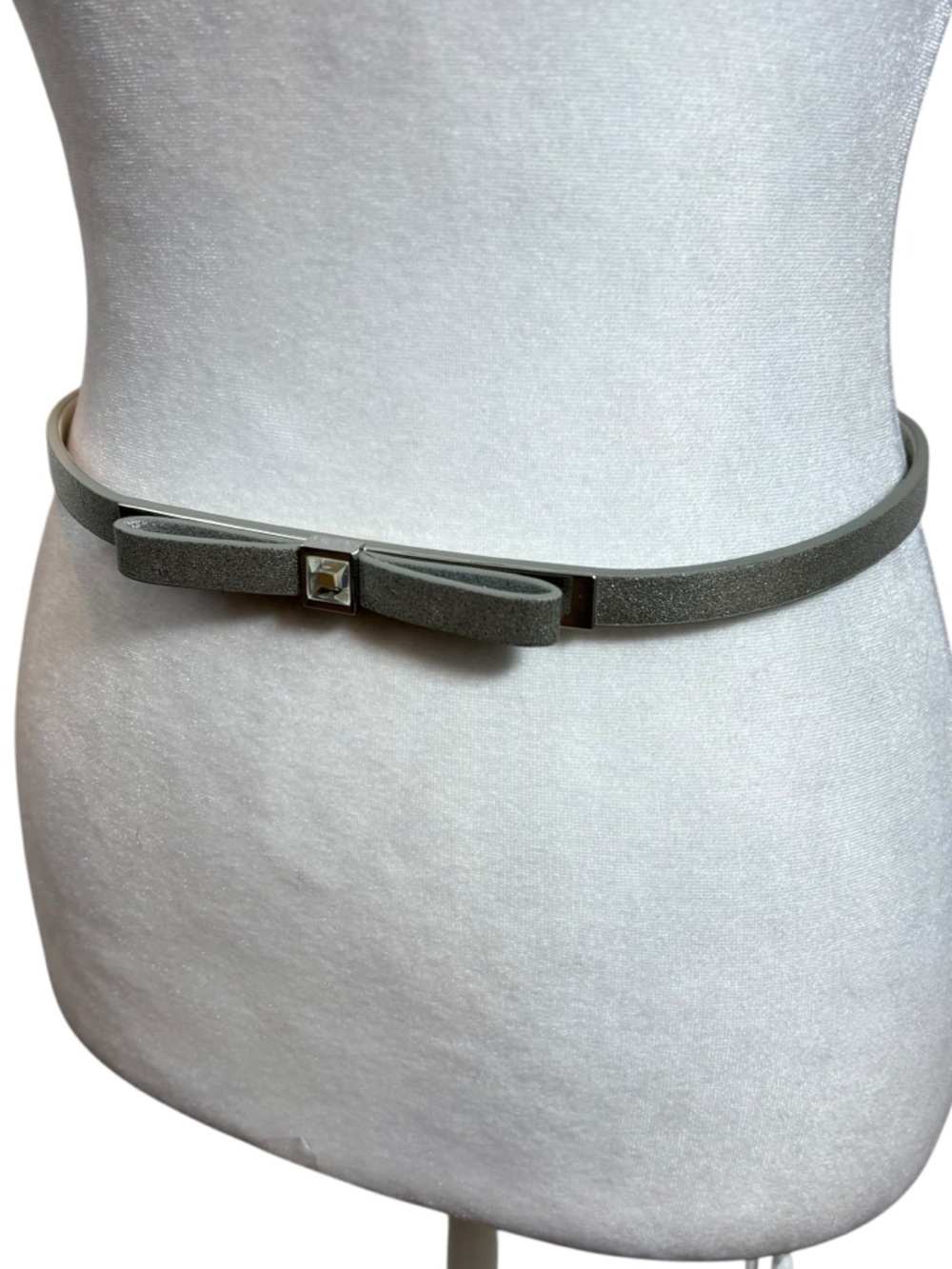 Ladies WHBM Genuine Leather Silver Bow Belt with Clear Rhinestone Size Small